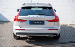 2023 Volvo V60 2.0 AT