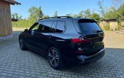 2022 BMW X7 4.4 AT