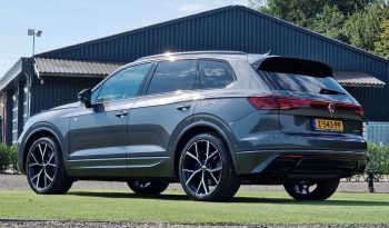 
									2024 Volkswagen Touareg 3.0 eHybrid AT full								