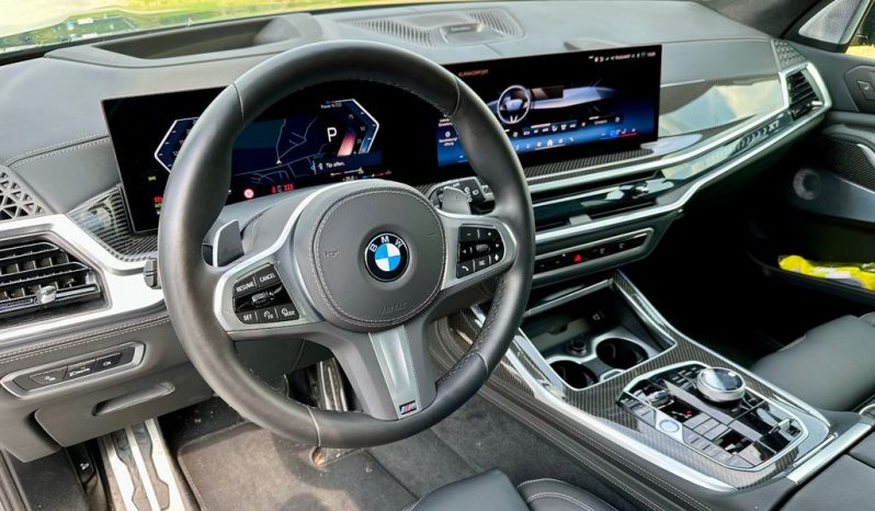 
								2023 BMW X7 3.0 AT full									