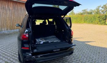 
									2022 BMW X7 4.4 AT full								