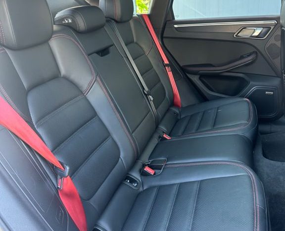 
								2023 Porsche Cayenne GTS 4.0 AT full									