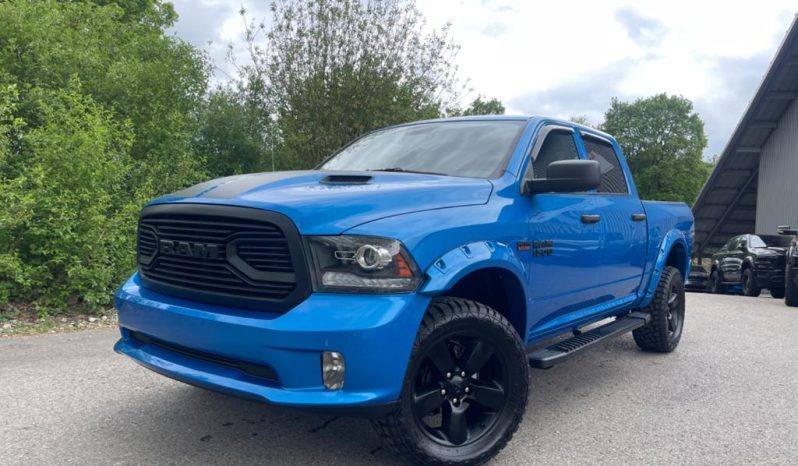 Dodge RAM 1500 HEMI 5.7L CREW CAB SPORT, 2020