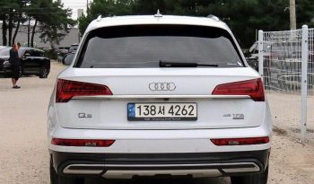 
									Audi Q5 45 TFSI Quattro Premium, 2021 full								