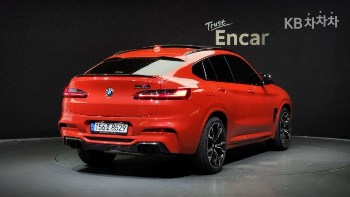 BMW X4M Competition, 2021