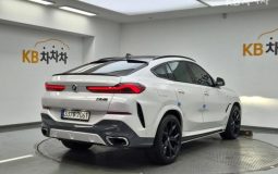 BMW X6 40i, 2021