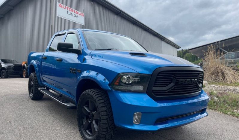 Dodge RAM 1500 HEMI 5.7L CREW CAB SPORT, 2020