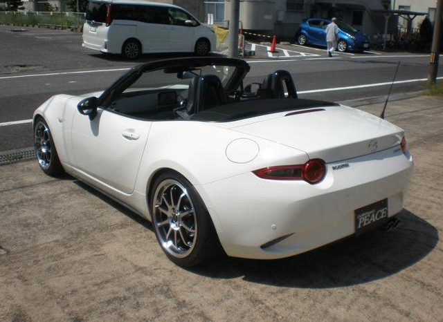 
								Mazda Roadster, 2021 full									