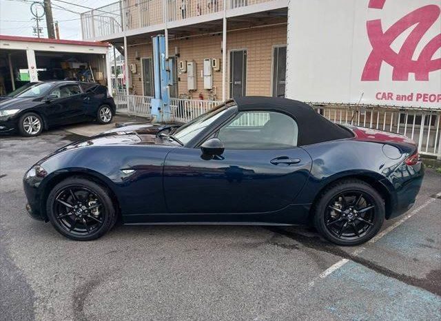 
								Mazda Roadster, 2021 full									