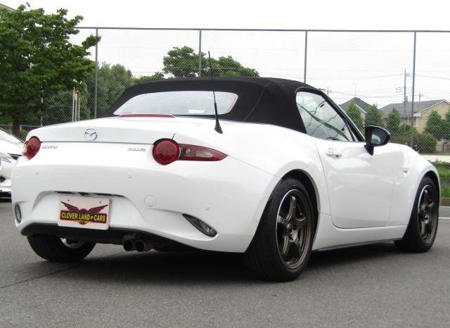 
								Mazda Roadster, 2021 full									