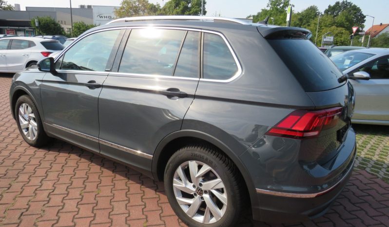 
								Volkswagen Tiguan, 2023 full									