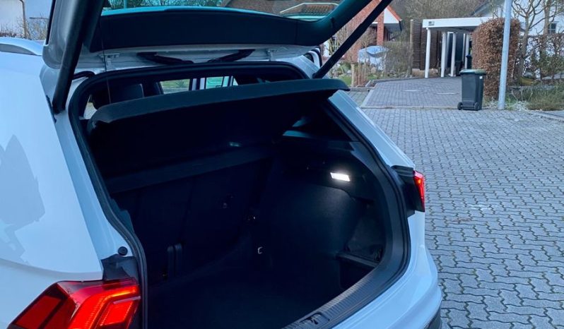 
								Volkswagen Tiguan, 2022 full									
