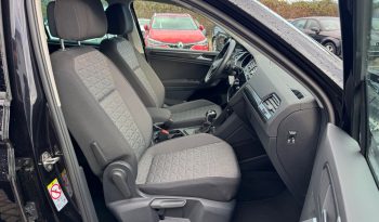 
									Volkswagen Tiguan, 2022 full								