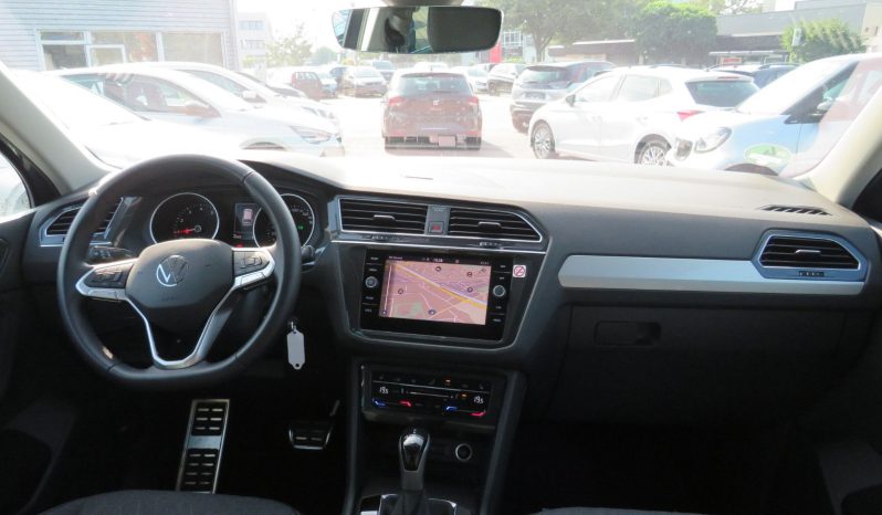 
								Volkswagen Tiguan, 2023 full									