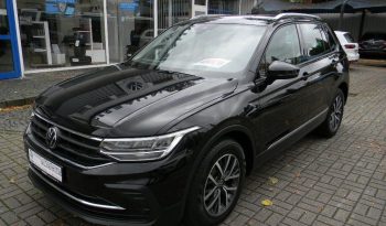 
									Volkswagen Tiguan, 2022 full								