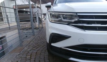 
									Volkswagen Tiguan, 2021 full								