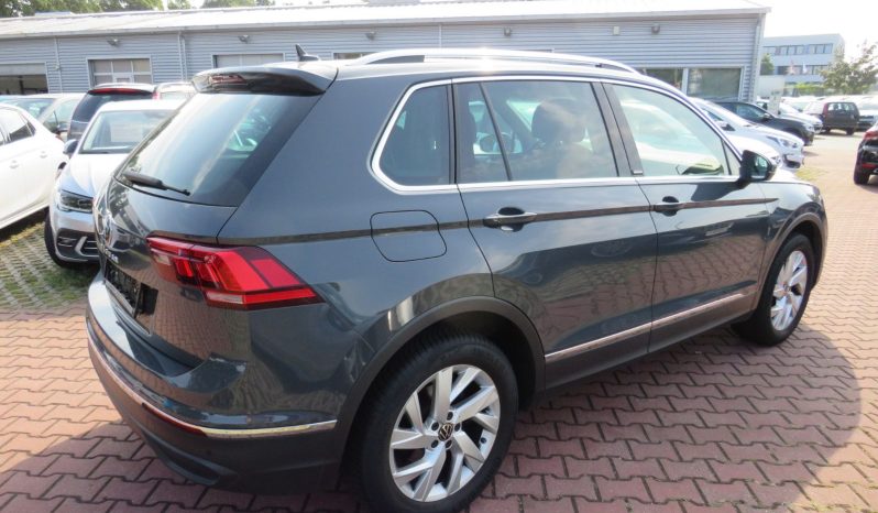 
								Volkswagen Tiguan, 2023 full									