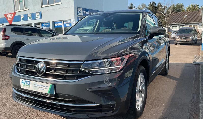 
								Volkswagen Tiguan, 2022 full									