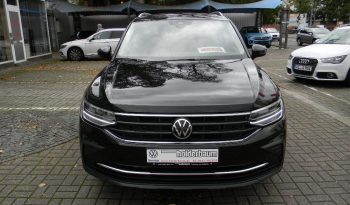 
									Volkswagen Tiguan, 2022 full								