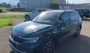 
									Volkswagen Tiguan, 2022 full								