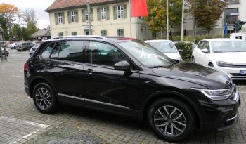 
									Volkswagen Tiguan, 2022 full								
