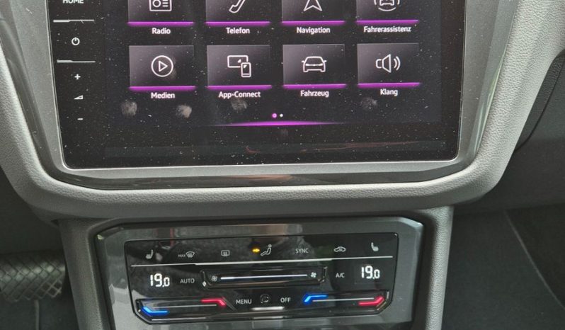 
								Volkswagen Tiguan, 2021 full									