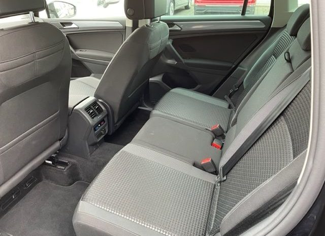 
								Volkswagen Tiguan, 2021 full									