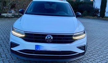 
									Volkswagen Tiguan, 2022 full								