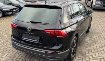 
									Volkswagen Tiguan, 2022 full								