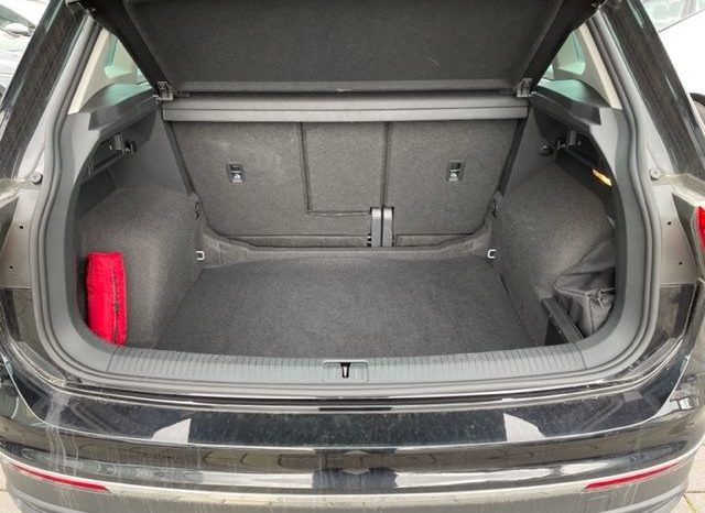 
								Volkswagen Tiguan, 2021 full									