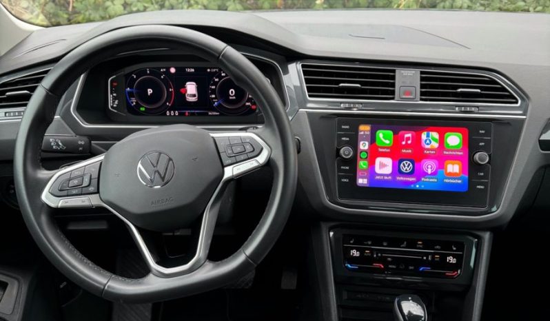 
								Volkswagen Tiguan, 2022 full									