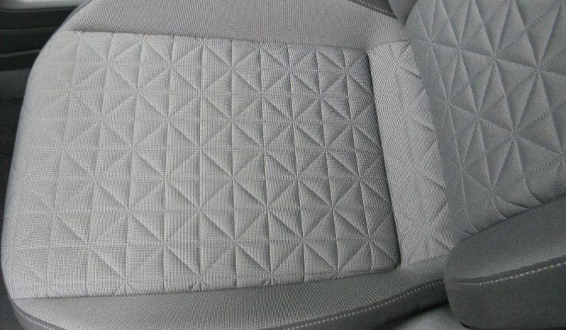 
								Volkswagen Tiguan, 2022 full									