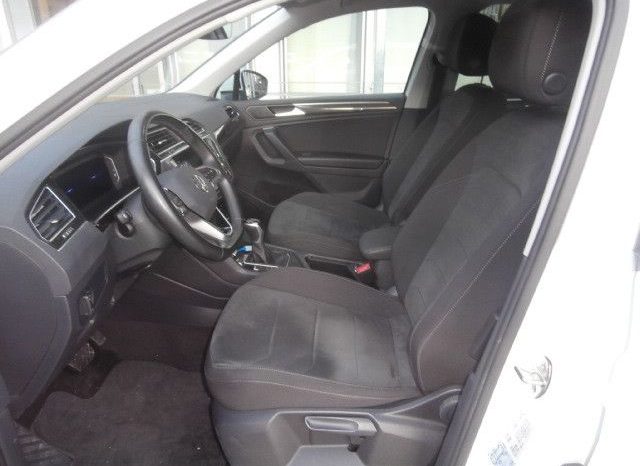 
								Volkswagen Tiguan, 2021 full									