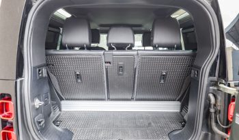 
									Land Rover Defender 110, 2021 full								