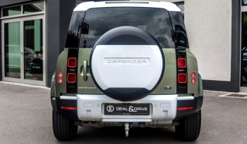 
									Land Rover Defender 110, 2021 full								