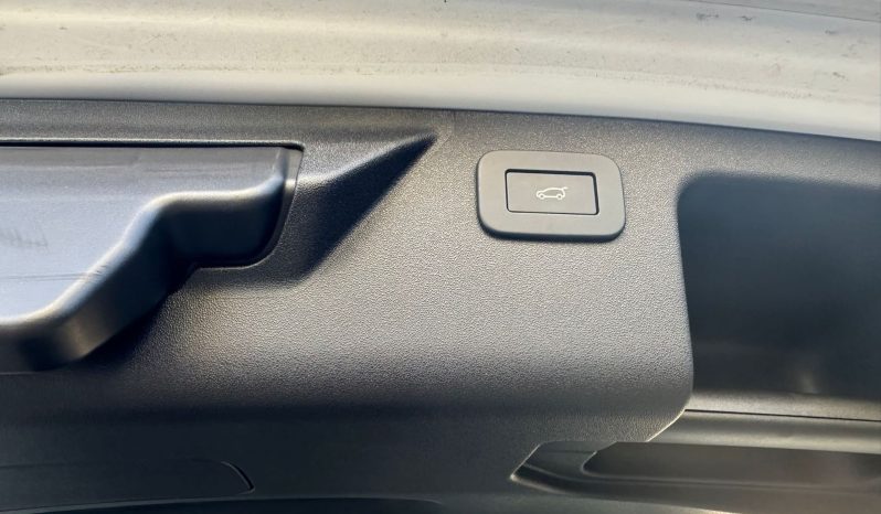 
								Land Rover Discovery Sport, 2023 full									